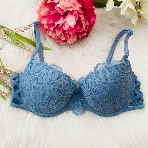 PINK Victoria's Secret Other - Pink By VS Date Push-Up Lace Bra